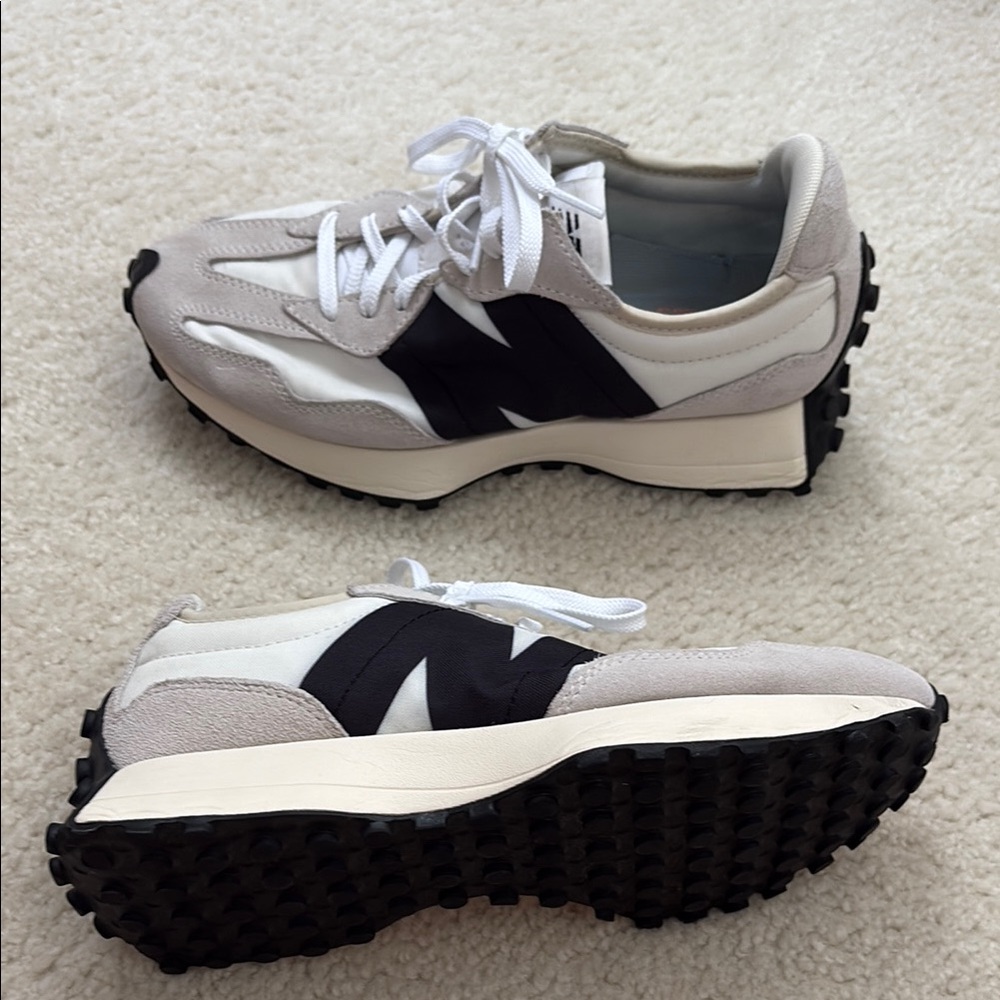 New Balance Classics 327 White and Black